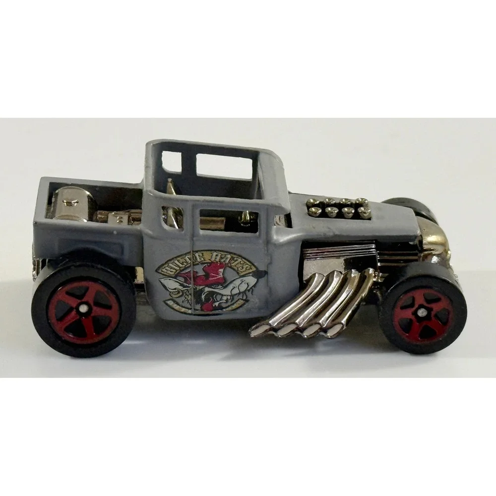Hot Wheels Bone Shaker Kids 1:64 Grey Billy Rats Skull Hot Rod Truck